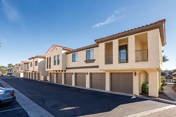 Direct-access/corridor access garages available